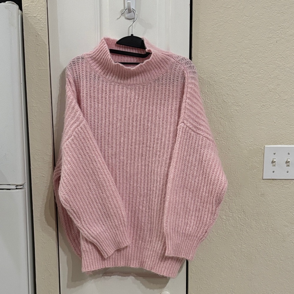 FRNCH Neola Oversized Mock Neck Sweater Light Pink - Picture 3 of 6